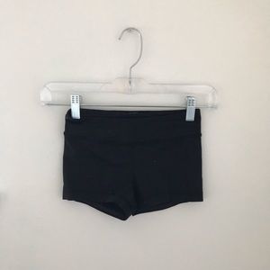 ivivva black tight short